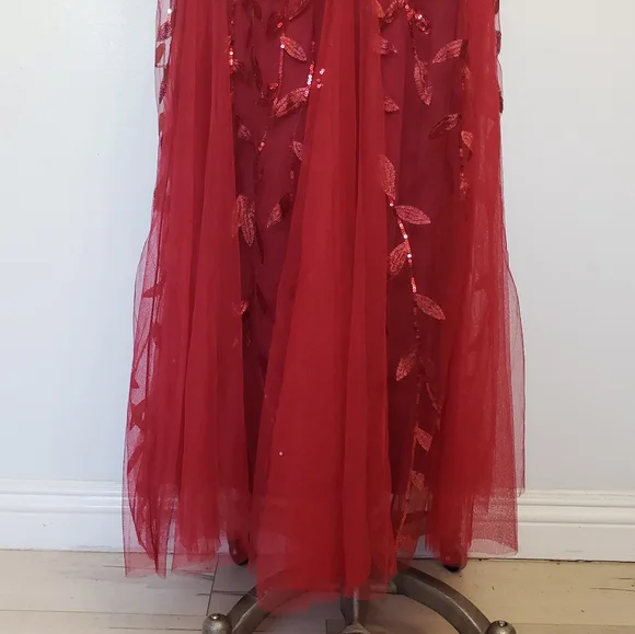 Ever Pretty Red Sequin Short Sleeve Gown for Weddings - Picture 3 of 13